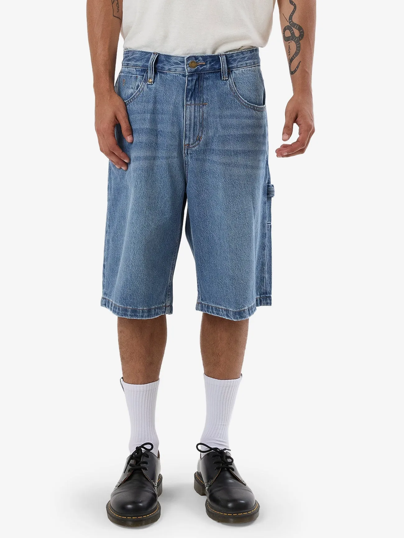 BIG SLACKER DENIM SHORT