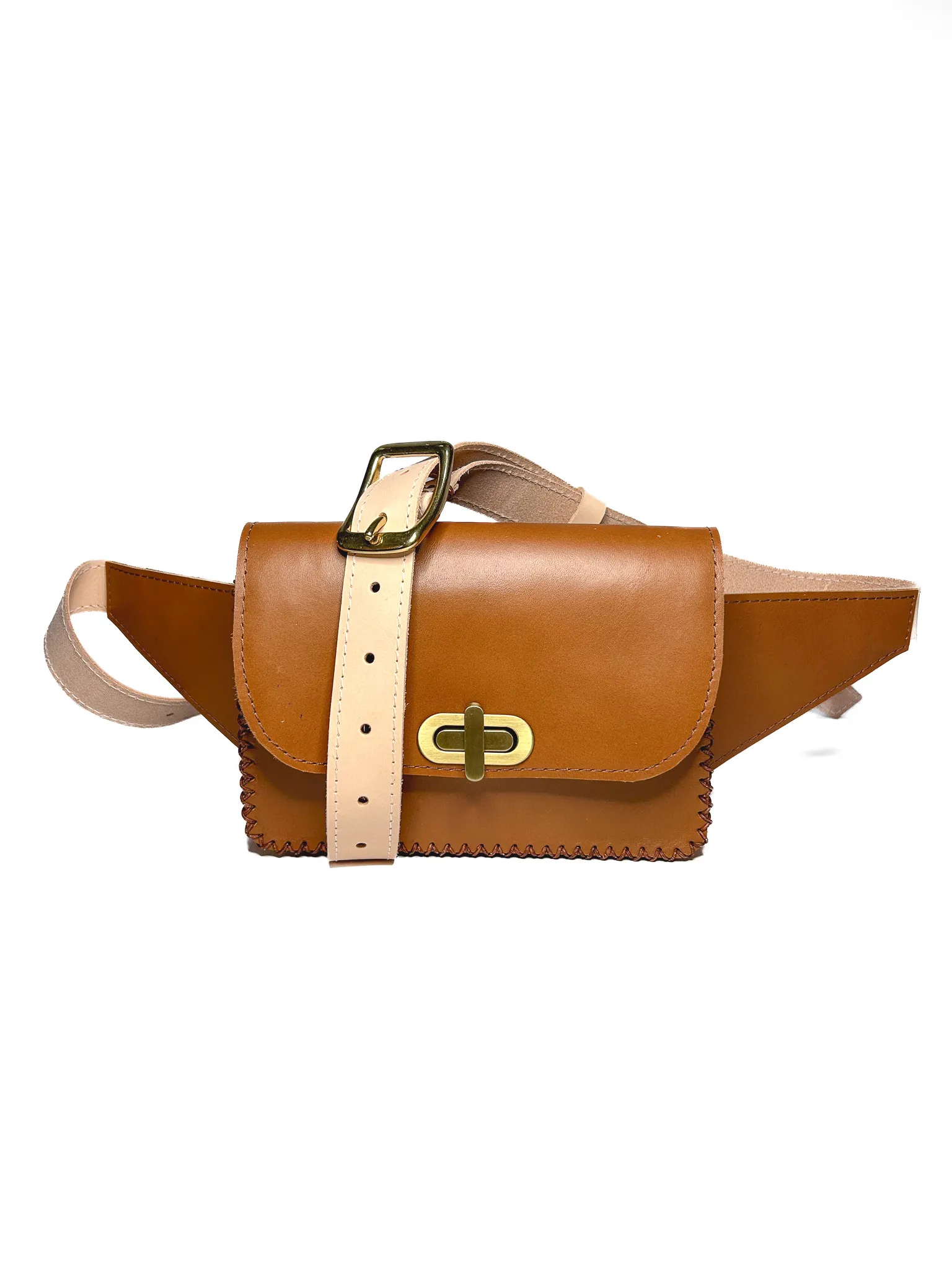 cross your heart bag in cognac