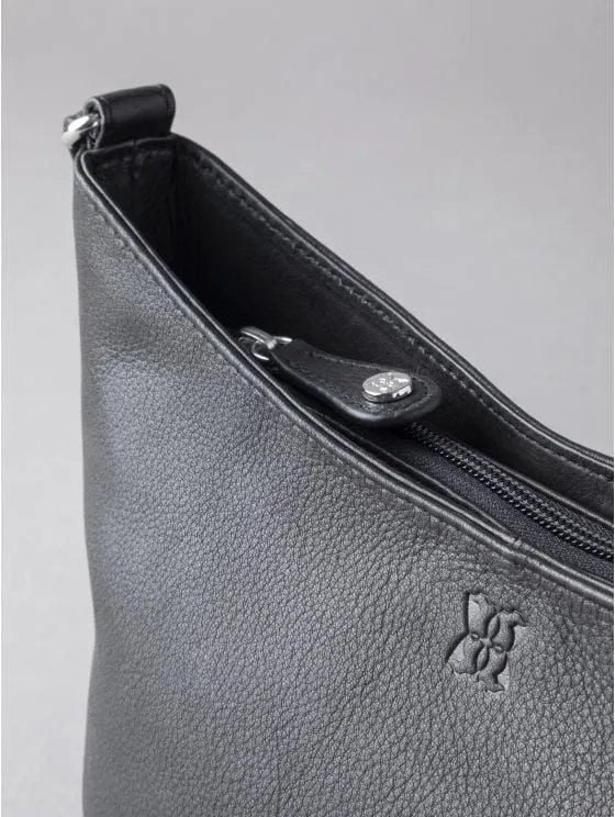 Grasmere Leather Cross Body Bag in Black