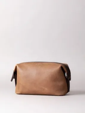 Hawksdale Leather Wash Bag in Brown