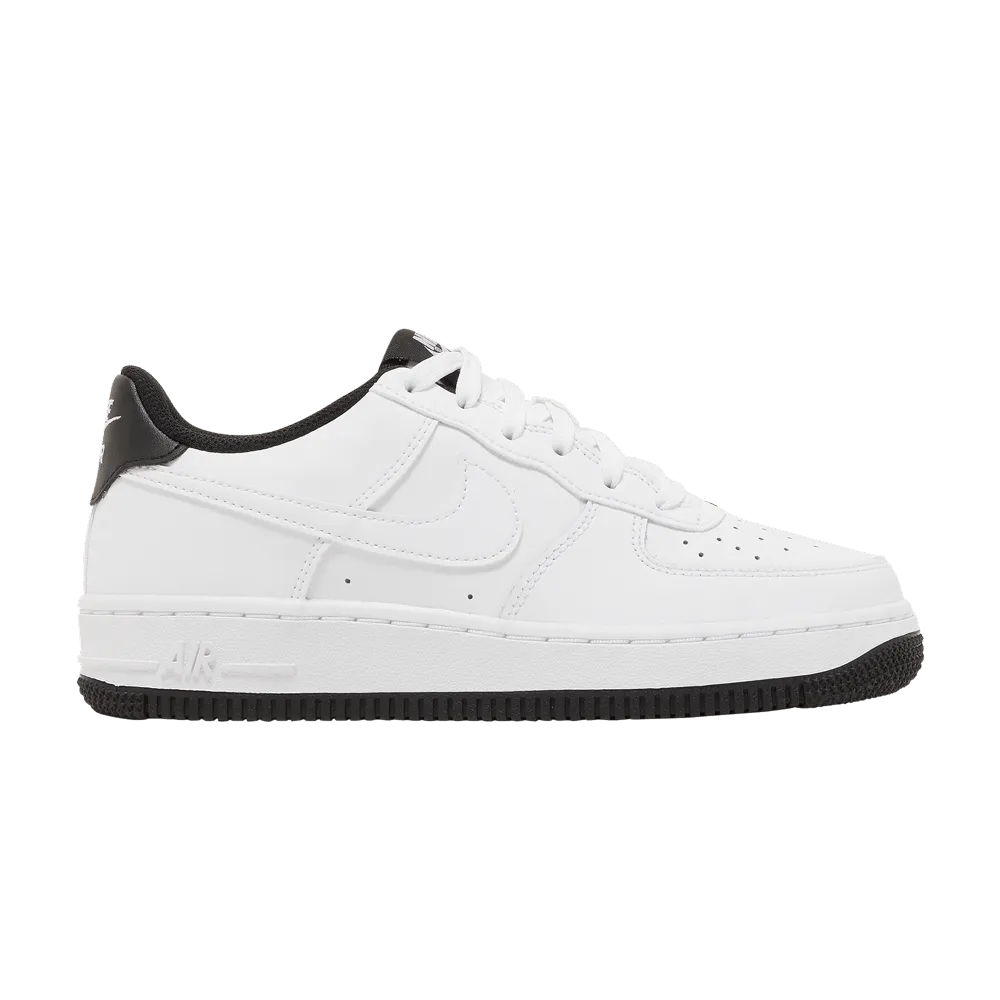 NIKE  AIR FORCE 1 '07 ESS GS 'WHITE BLACK'