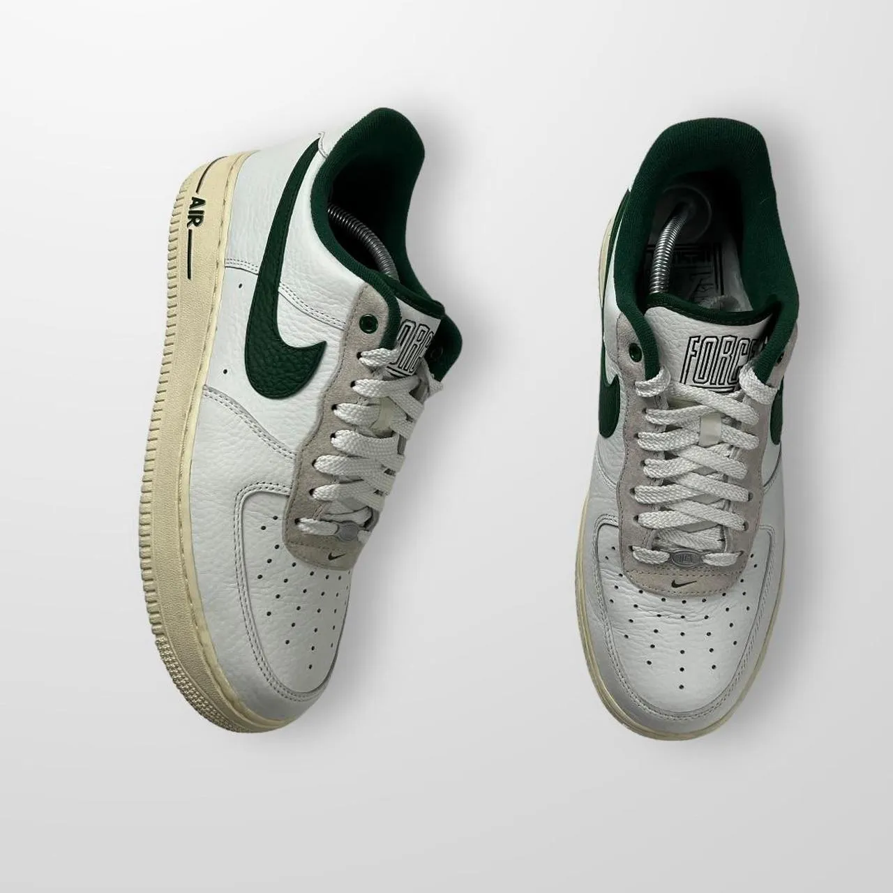 Nike Air Force 1 '07 LX Trainers In Gorge Green