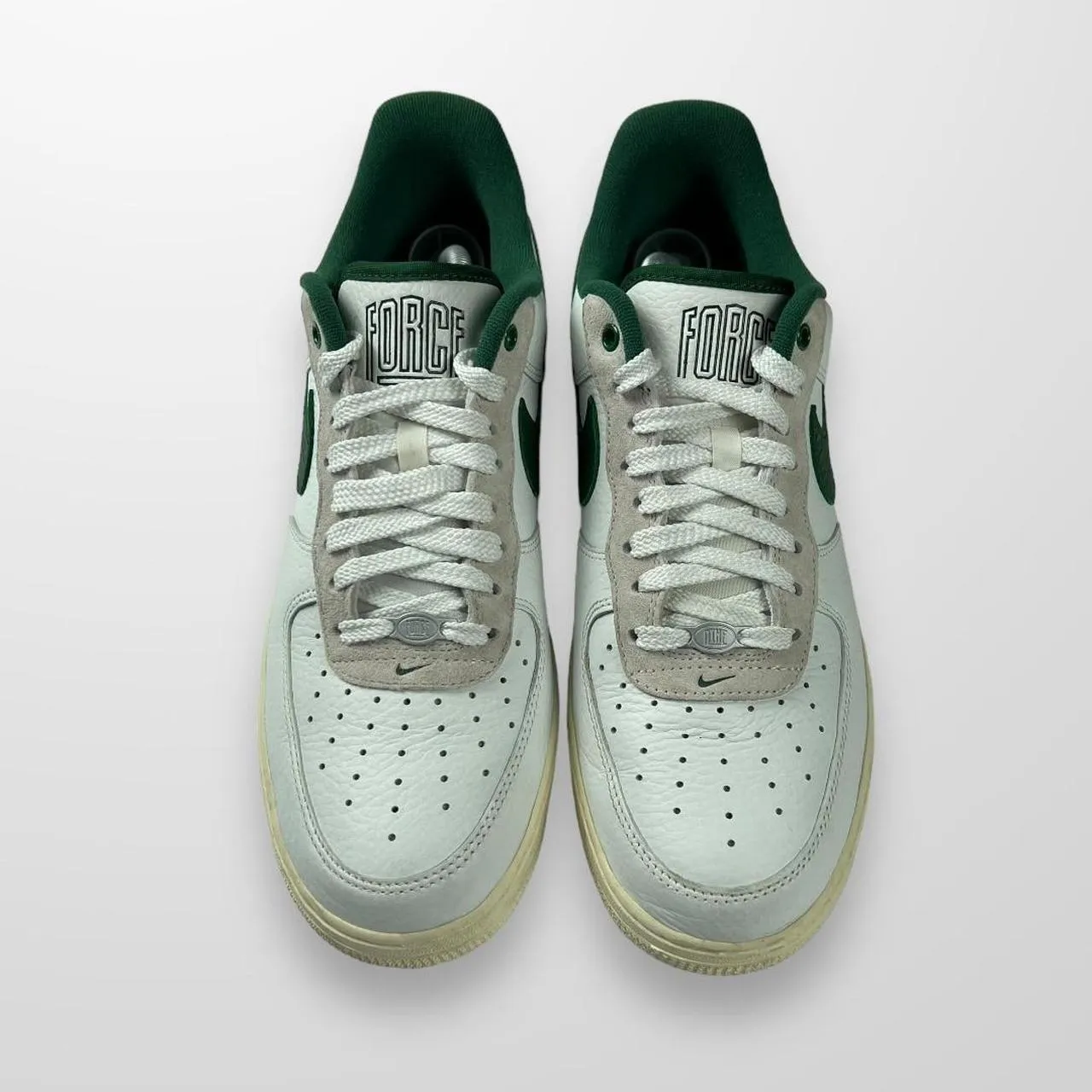 Nike Air Force 1 '07 LX Trainers In Gorge Green