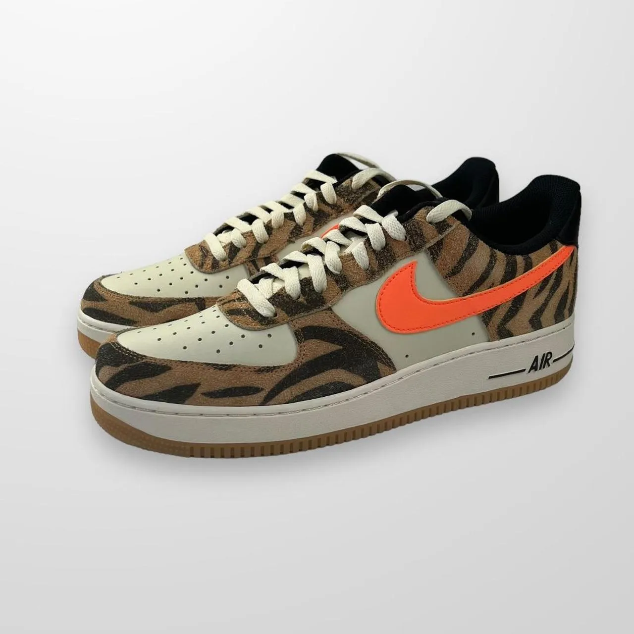 Nike Air Force 1 '07 PRM Low Trainers In Daktari