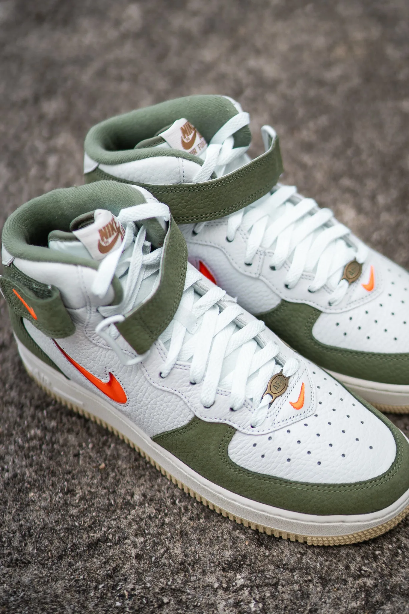 Nike Air Force 1 Mid QS (Olive Jewel)