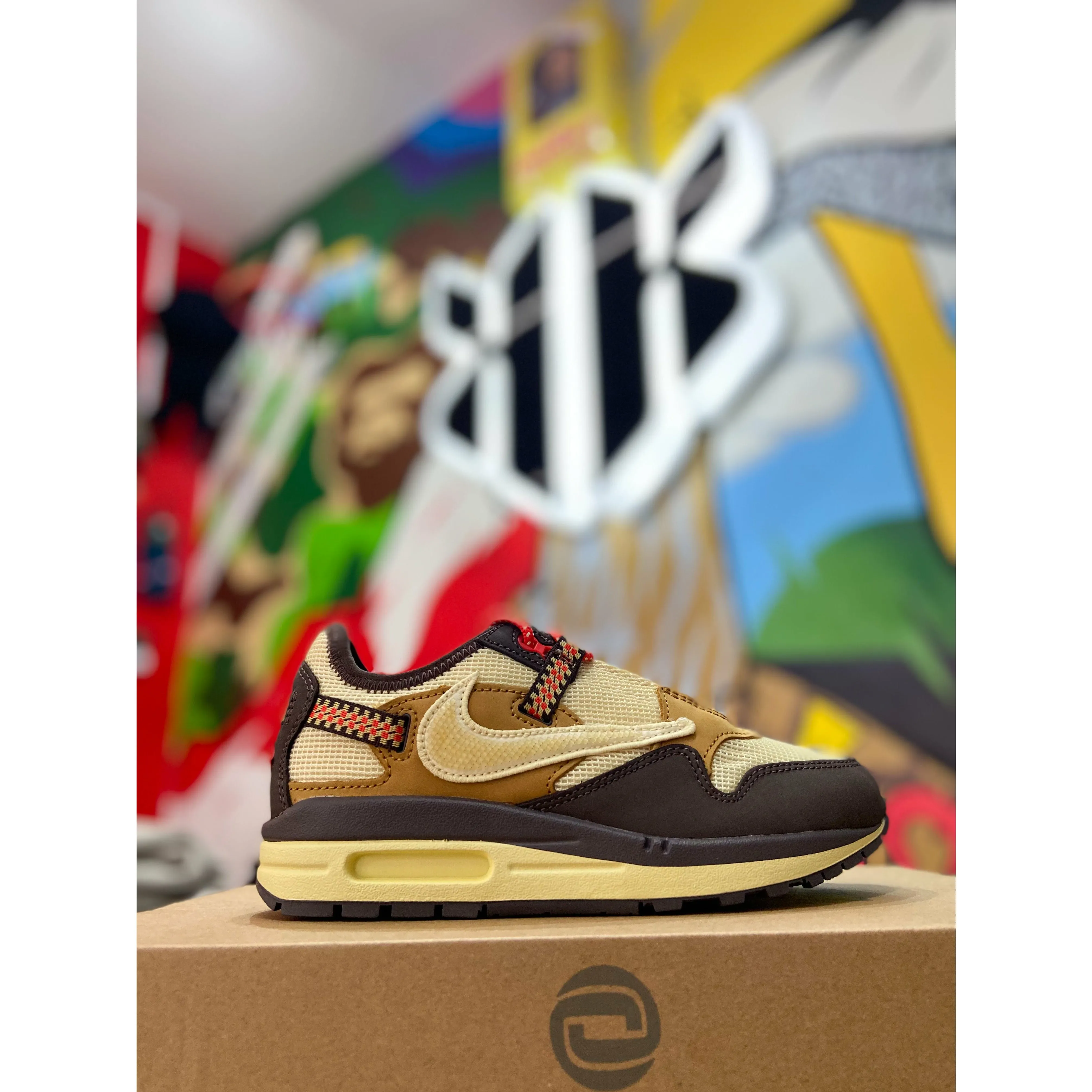 Nike Air Max 1 Travis Scott Cactus Jack Baroque Brown