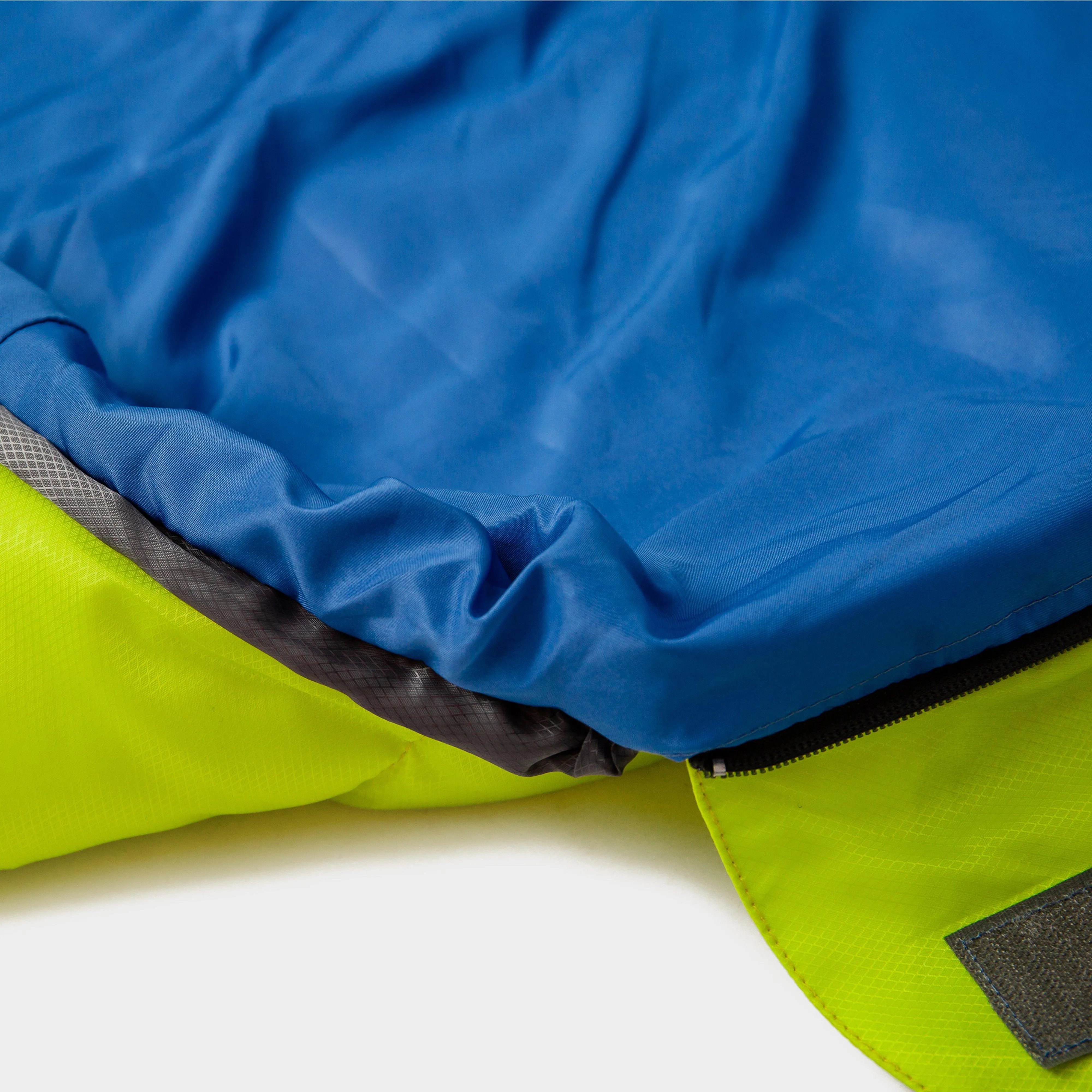 OEX Roam 200 Sleeping Bag | Ultimate Outdoors