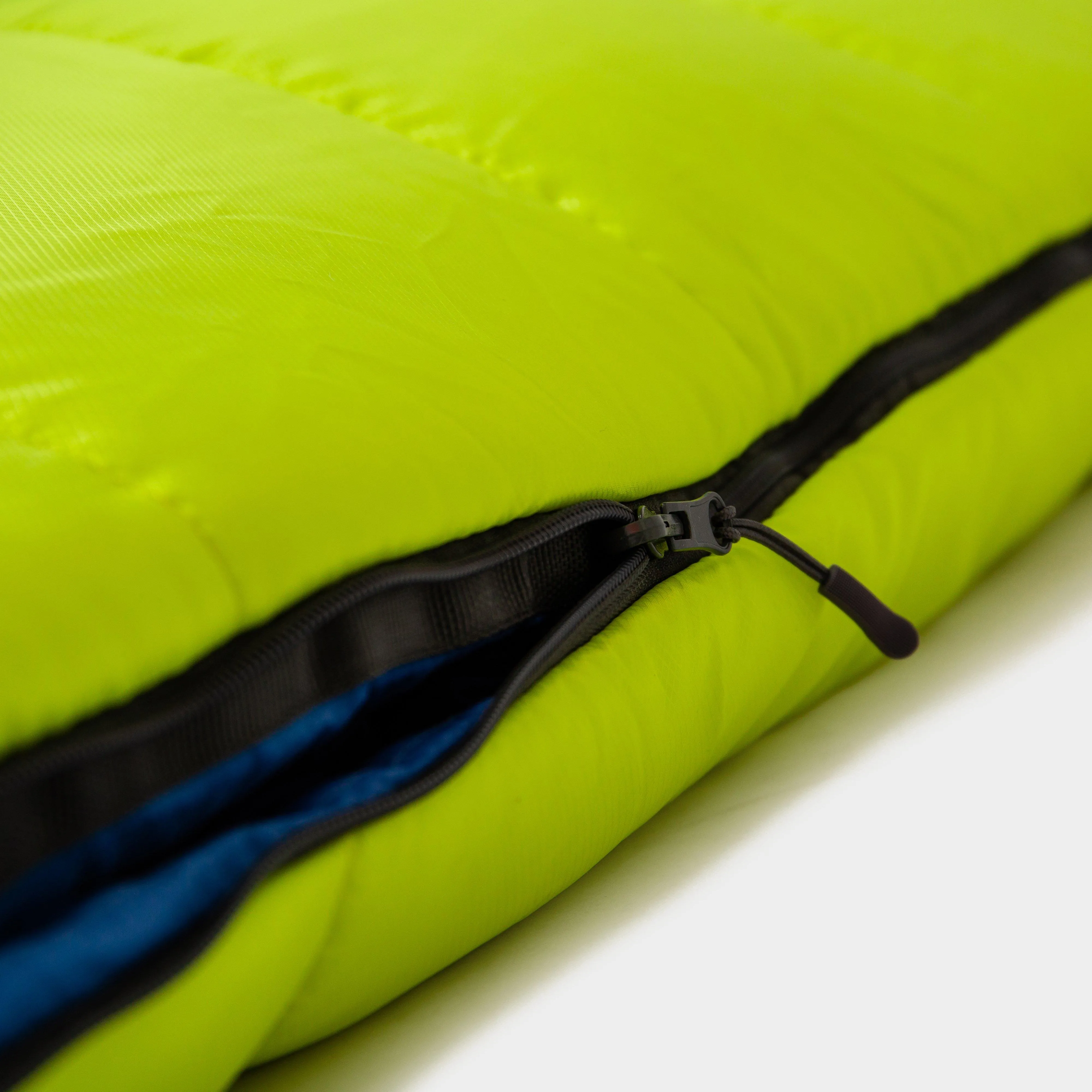 OEX Roam 200 Sleeping Bag | Ultimate Outdoors