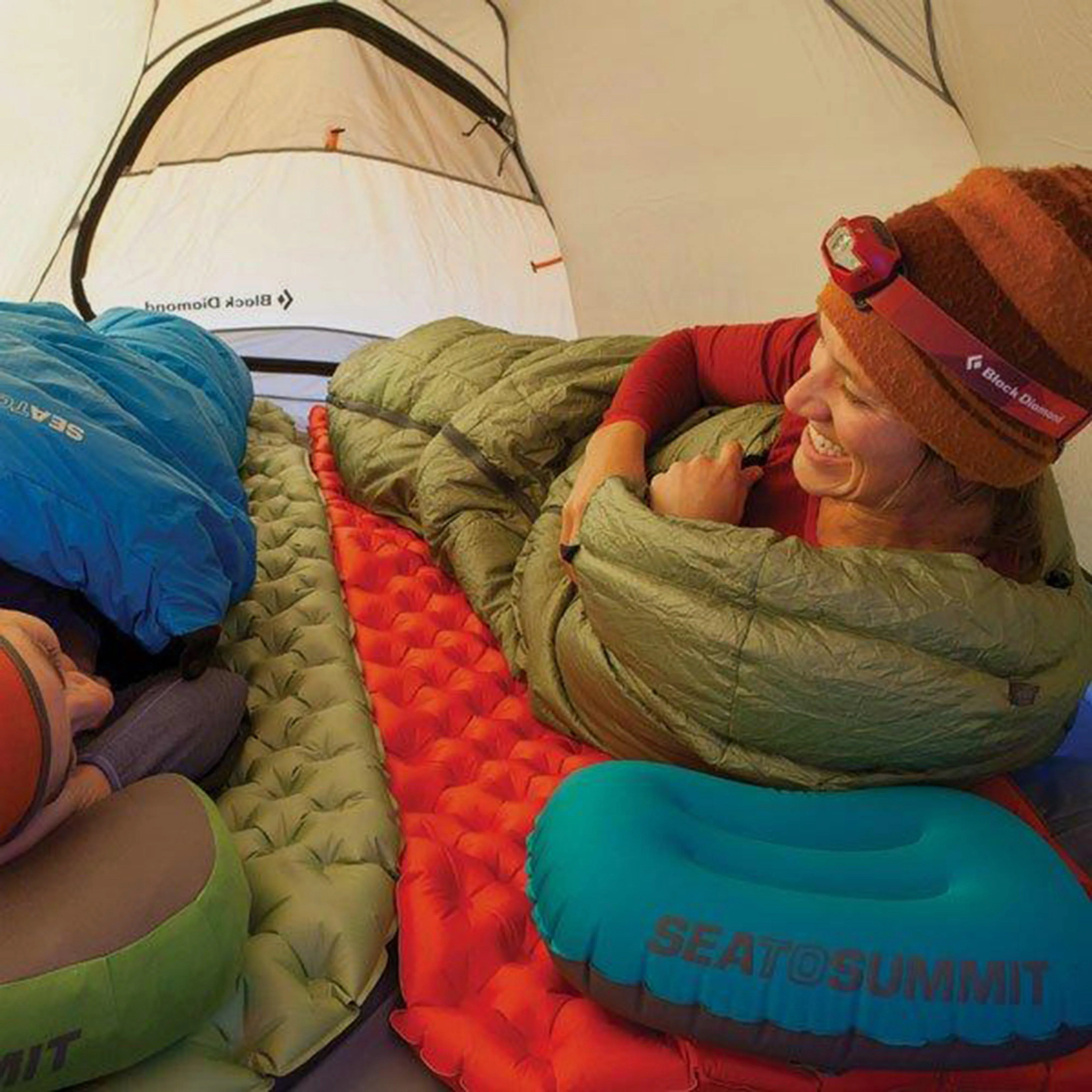 Sea To Summit Comfort Plus Insulated Sleeping Mat | Ultimate Outdoors