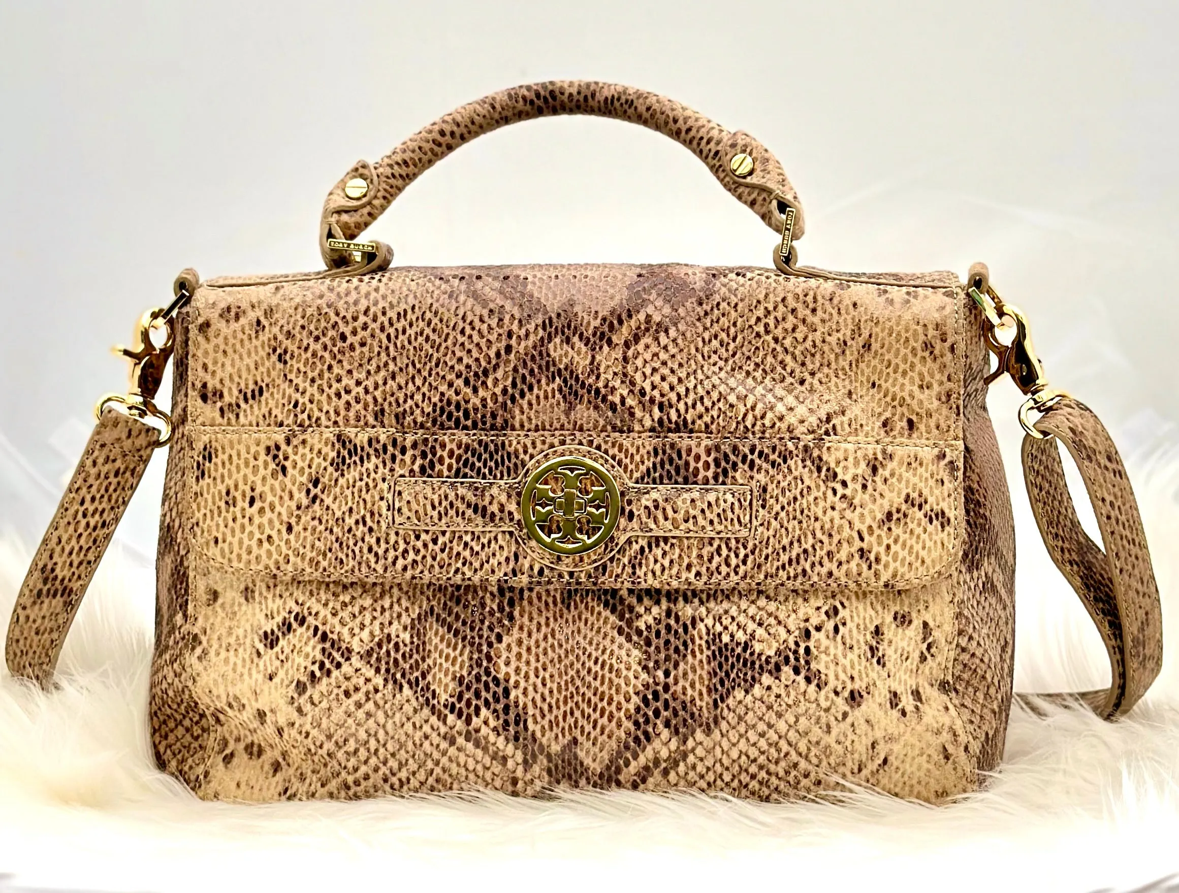 TORY BURCH Robinson  Shoulder Bag (PREOWNED)