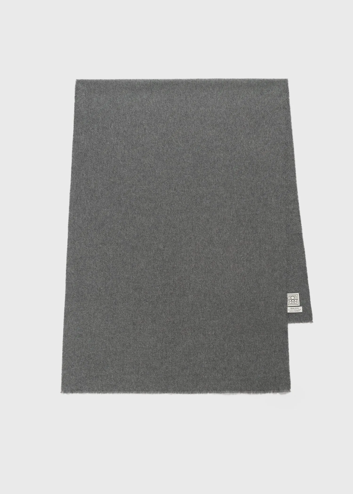 Wide classic wool scarf mid grey