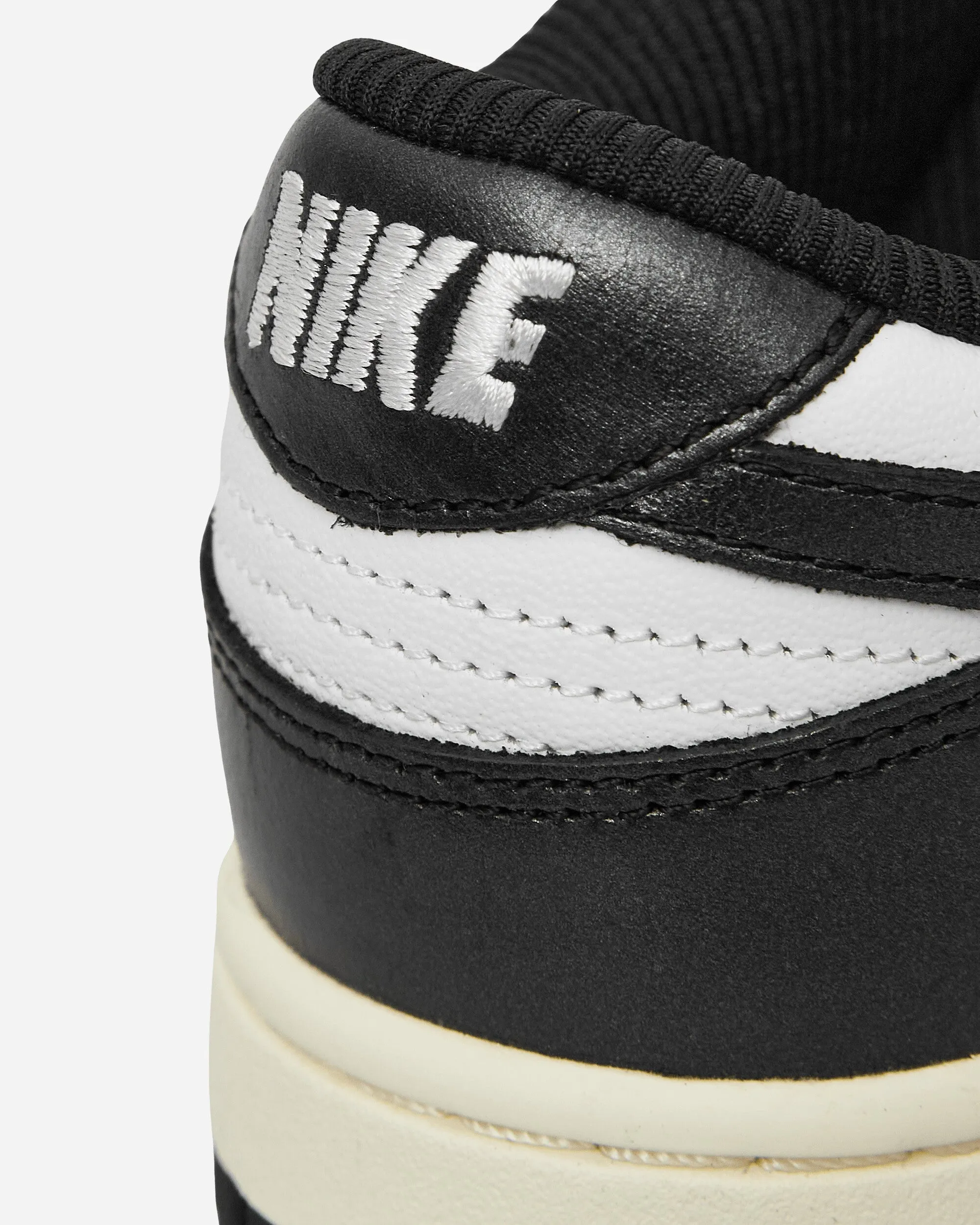 WMNS Dunk Low Premium Sneakers White / Black / Coconut Milk